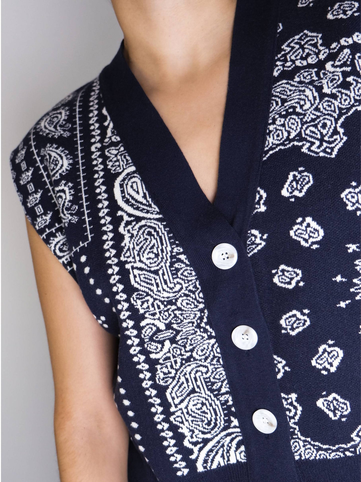 BANDANA KNITTED DADDY VEST