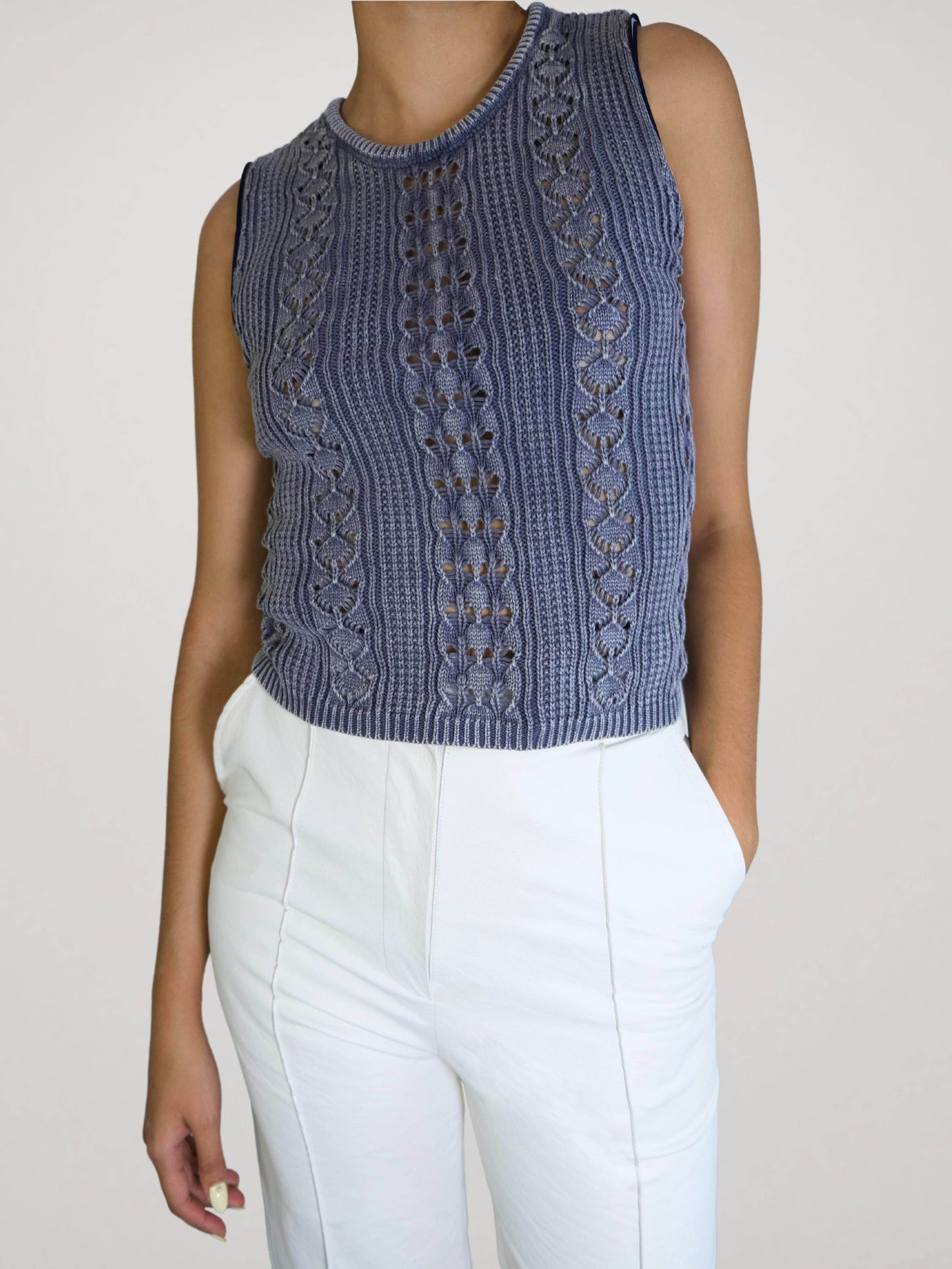 WASHED OUT LOOK KNITTED TOP