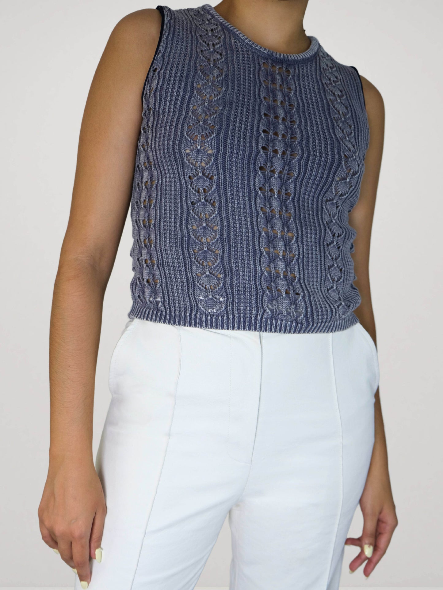 WASHED OUT LOOK KNITTED TOP