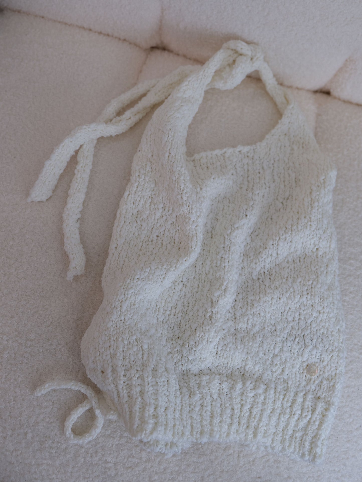 BUBBLY TEXTURE HALTER TOP