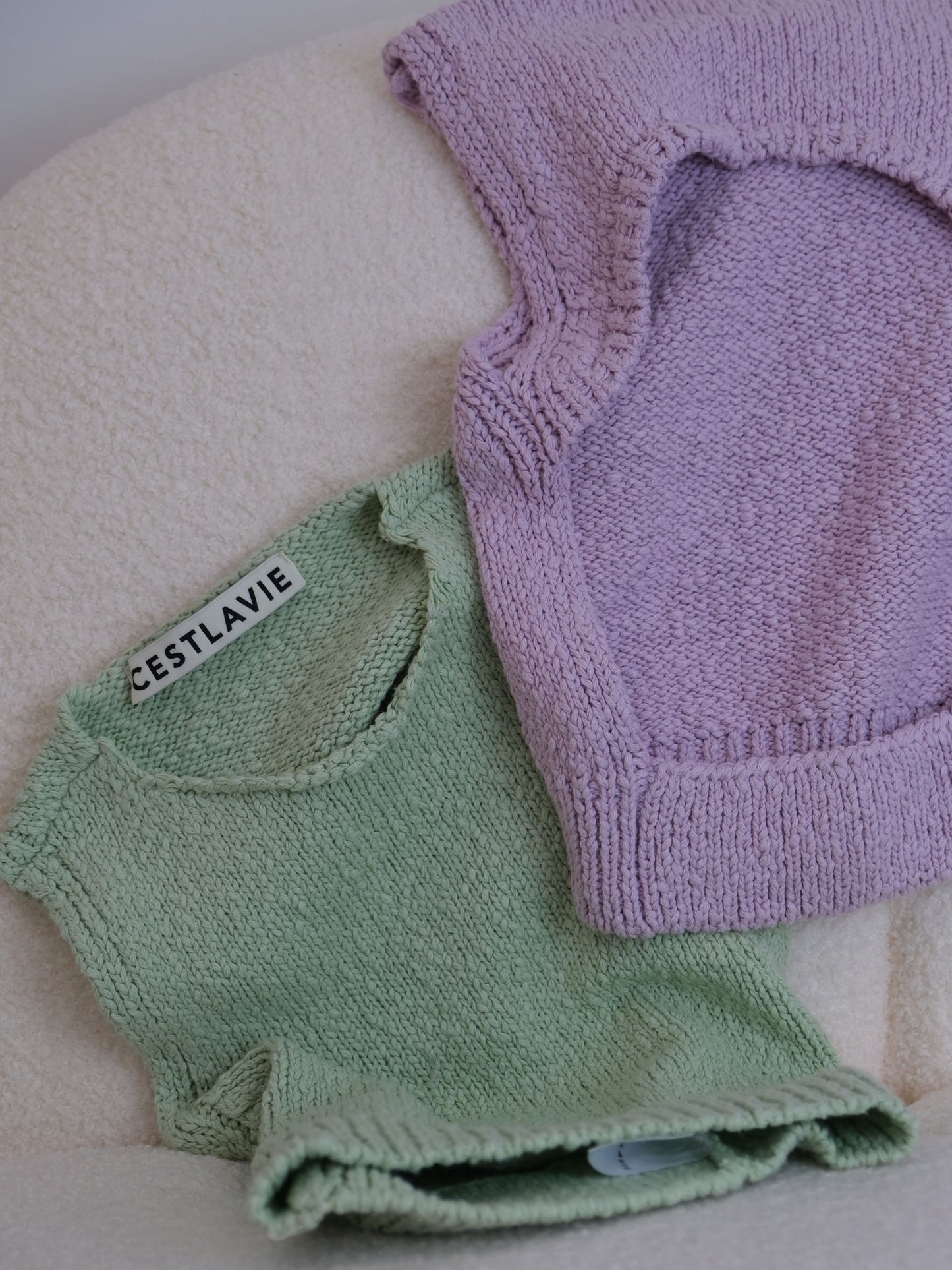 OPEN BACK KNITTED TOP