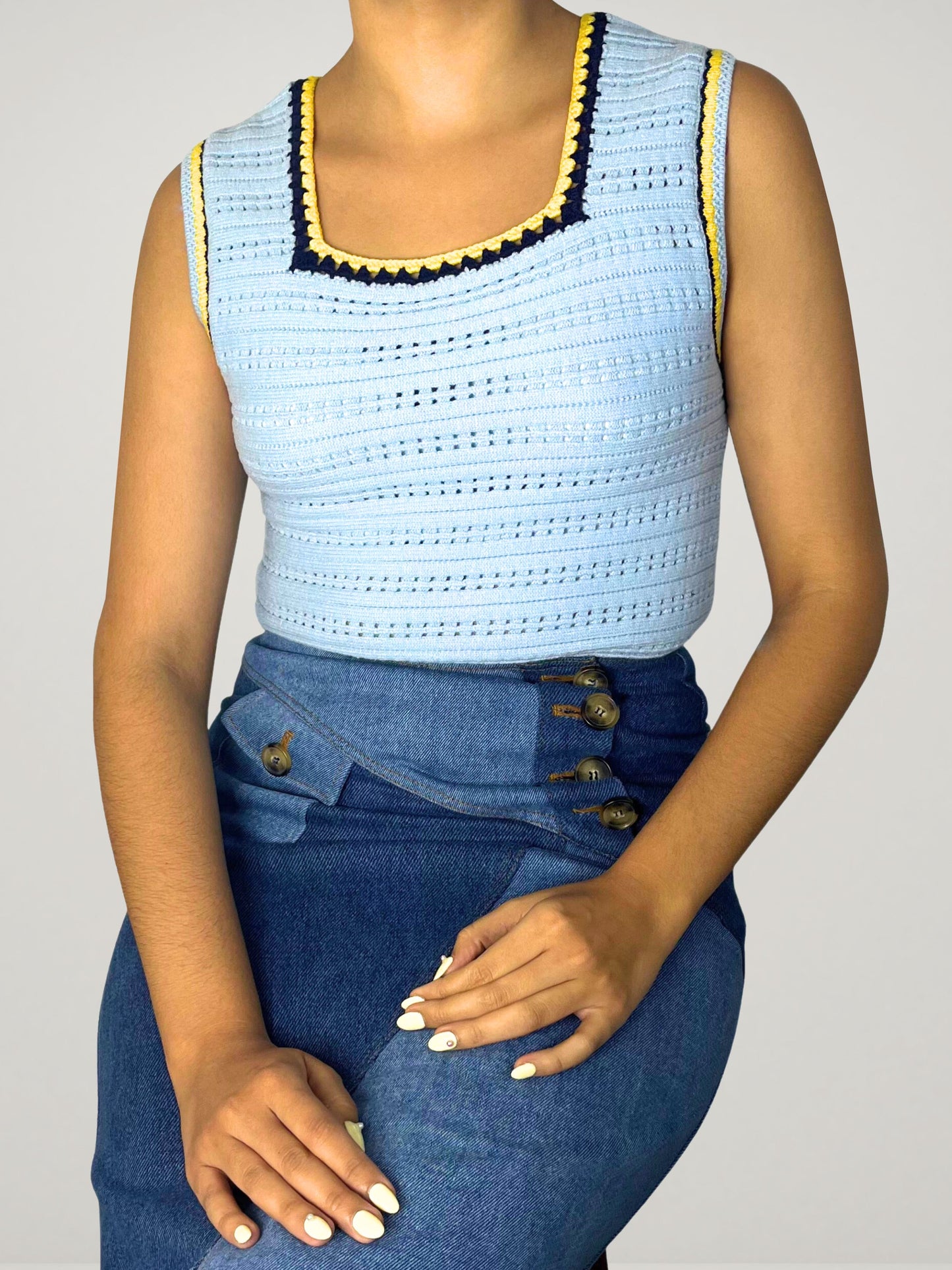 KNITTED TOP