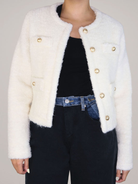 CREME BOUCLE SHORT BLAZER